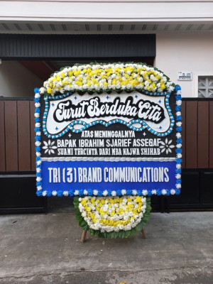 Papan Bunga Duka di Jambe